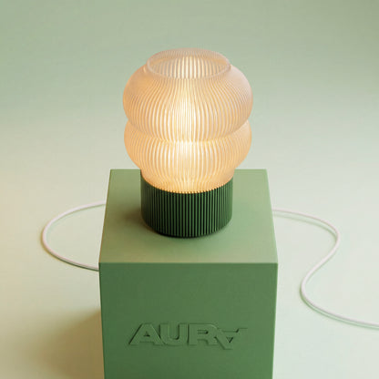 Dara - lámpara de mesa, un toque de luz y geometría